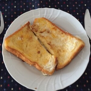 冷凍パンですぐにできるふわふわフレンチトースト レシピ 作り方 By まりもまり 楽天レシピ 冷凍パンですぐにできるふわふわフレンチトースト レシピ 作り方 By まりもまり 楽天レシピ